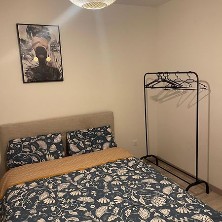 Appartement Cosy Et Bien Equipe Nanterre Dış mekan fotoğraf